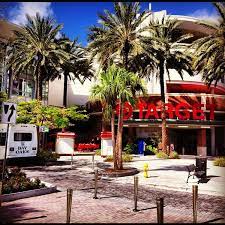 Target midtown miami is located on the the southeast corner of n. Target Big Box Store In Midtown Miami