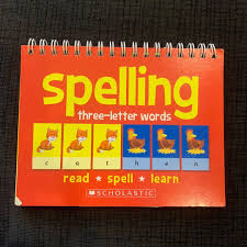 Learn To Spell 3 Letter Words Flip Chart Books Stationery