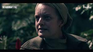 Sizin için dizinin oyuncularının ve yapımcısının yeni sezon hakkındaki açıklamalarını derledik. How Covid 19 Changed Season 4 Of The Handmaid S Tale
