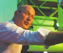 C R E A T I N G A M O R E P O S I T I V E R E H O B O T H Meet David  Mariner Labor Day CAMPshots Our Town: Sharon Lynn