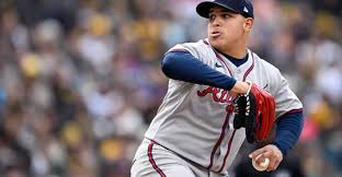 Braves sign José Suarez to a one-year contract for 2026 | Battery Power