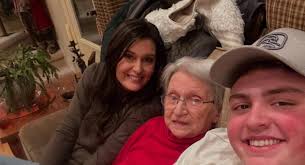 Lori Cunningham (@loribcunningham) • Instagram photos and videos