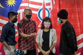 This year, the limkokwing foundation for creativity and innovation embarks on a historic mission to transform 100 million lives over the next few years. Foreign Students Degrees Unrecognised After Mqa Revokes Accreditation For Limkokwing Courses Malaysia Malay Mail