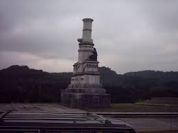 Monumento a la resistencia indigena(ubicado en las ruinas de leon viejo). Dia De La Resistencia Indigena