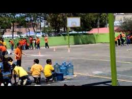 Aquí la complejidad aumenta, en estos juegos se incorporan elementos como discriminación o. Juegos Recreativos Dia Del Nino Esc Primaria Siervo De La Nacion Youtube