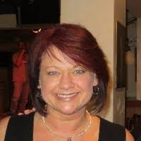 Lisa Rolley's Instagram, Twitter & Facebook