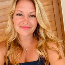 Michele Mangano's Instagram, Twitter & Facebook