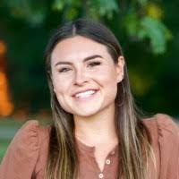 Amanda Harkins's Instagram, Twitter & Facebook