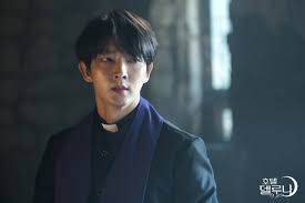 Lee's range of talents are electric enough to light up any drama. Lee Joon Gi Showed His Support To His Friend And Former Co Star Iu And It S Totally Expected Kissasian