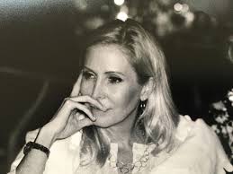 Elizabeth Imus's Instagram, Twitter & Facebook