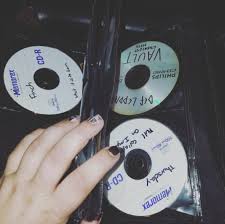 60 Images That Totally Sum Up What It Was Like To Grow Up In The 00s Growing Up Remember The Good Old Days