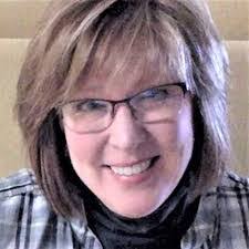 Mary Walborn's Instagram, Twitter & Facebook