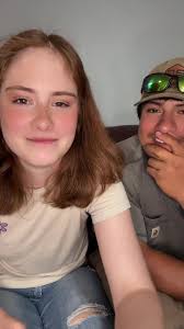 Honestly, I’d look at me like that too 😂 #fyp #viral #smallcreator  #creatorinsight #engage