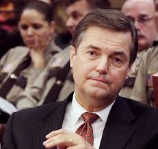 Thousands of Alexandria residents volunteer to support community