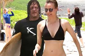 Diane Kruger & Norman Reedus On Beach Date After Affair