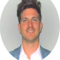 Rebecca Poteet's Instagram, Twitter & Facebook