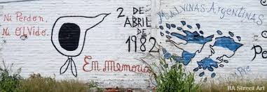 Over 100,000 english translations of spanish words and phrases. Graffiti Commemorating The Falklands Or Las Malvinas War Ba Street Art