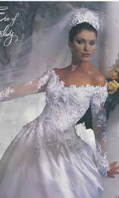 Eve Of Milady Wedding Dress Used Size 8 1 000 Eve Of Milady Wedding Dresses Wedding Dresses 90s Wedding Dress