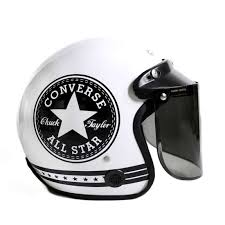 Katalog harga helm bogo murah hitam terbaru di atas merupakan. Jual Helm Bogo Retro Kaca Datar Motif Converse Hitam Putih Sni Putih Murah Juni 2021 Blibli