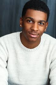 Brett Gray's Instagram, Twitter & Facebook