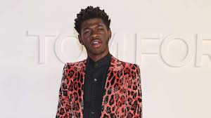 It was originally lil nas just to be ironic 'cause every new rapper's name has 'lil.' kinda got stuck with 'lil' after building a small fanbase. Afwod2ltm1vrqm