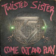 Largest cd covers & itunes album artwork search engine. Twisted Sister Come Out And Play Twisted Sister Metal Albums The Band Songs