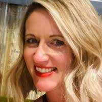 30+ "Gillian" profiles