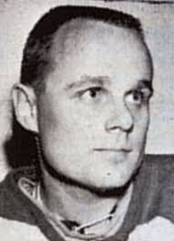 Player photos for the 1966-67 Norwalk Home Oilers at hockeydb.com