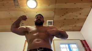 Hot Alpha Master Brad Spit Verbal for slave - ThisVid.com