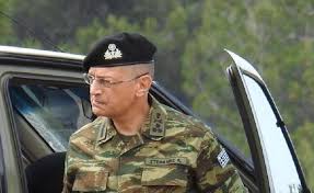 Hulusi akar, tsk'da eğitmen kimliğiyle ön plana çıkan bir komutan olarak tanınıyor. Turkish Defence Minister Hulusi Akar Archives Greek City Times