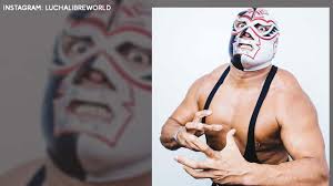 Ramses is as lucha libre and a enemy to nacho libre and stephen. Lucha Libre Wrestler Silver King Dies During London Match Abc13 Houston