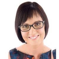 Tracey Askew's Instagram, Twitter & Facebook