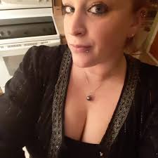 Who is a licensed plumber available in Waldoboro, Maine?