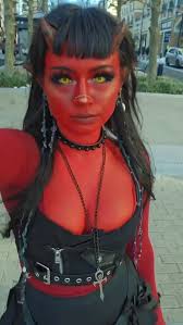 our water-activated EDGE makeup in Red + @Pixie.fang = match made in hell  😈❤️, ❤️extreme color payoff, opaque, blend-resistant, ❤️perfect for  outlines, transitions, blocking, and crisp edges, ...