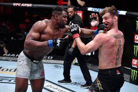 Francis ngannou official sherdog mixed martial arts stats, photos, videos, breaking news, and more for the heavyweight fighter from france. Stipe Miocic S Wife Gives An Update On His Health After The Brutal Ko By Francis Ngannou Sportsmanor