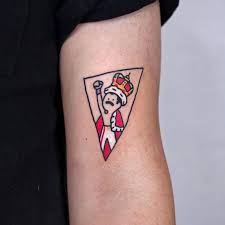 Instruction do not let kids under 3 years old apply body stickers by themselves Sydney On Twitter Konigin Tattoo Muster Tattoos Tattoos Frauen