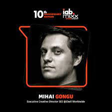 Damaris Ardelean's Instagram, Twitter & Facebook