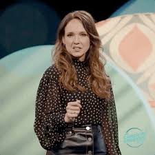 Aus der sendung die carolin kebekus show am 21. Die Carolin Kebekus Show Gif Find Share On Giphy