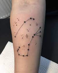 Последние твиты от matt beran (@mattberan). Souhvezdi Stira A Berana Constellationtattoo Sky Tattoos Tattoos Triangle Tattoo