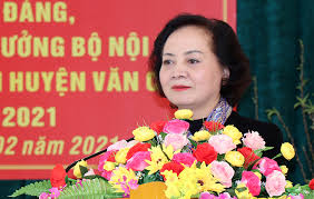 Bà phạm thị thanh trà được trình để phê chuẩn bổ nhiệm làm bộ trưởng bộ nội vụ. Pho TrÆ°á»Ÿng Ban Tá»• Chá»©c Trung Æ°Æ¡ng Thá»© TrÆ°á»Ÿng Bá»™ Ná»™i Vá»¥ Pháº¡m Thá»‹ Thanh Tra Táº·ng Qua Táº¿t Há»™ Ngheo Ä'áº·c Biá»‡t Kho KhÄƒn Táº¡i Huyá»‡n VÄƒn Cháº¥n