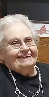 Amber Fay Siebert, 82, of Fillmore, passed away Tuesday, July 9, 2024, at  HSHS St. John's Hospital in Springfield. Services will be held at 11 a.m. 
