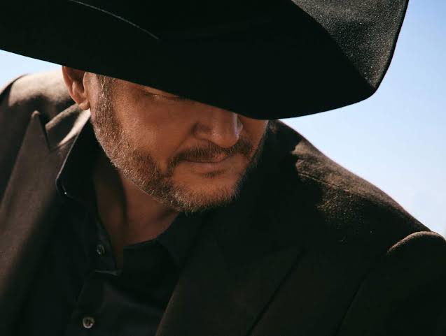 Blake Shelton's New Song 'Texas' Is 'Different' - 102.7 Coyote Country