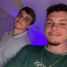 Taylor Laws and Logan Chadwick's Wedding Website