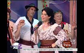 Muzica de petrecere moldoveneasca 2021 colaj muzica moldoveneasca de peste prut.mp3. Muzica Populara Romaneasca Muzica De Petrecere Youtube