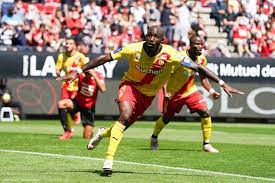 On average in direct matches both teams scored a 2.83 goals per match. Lens Saint Etienne Compos Officielles Chaine Et Heure Du Match