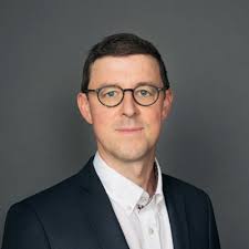 rankings #transports #industrie #assurance #santé #streamteam