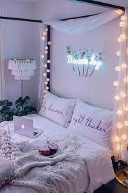 30 Charming Stylish Ideas For A Teenage Girl S Dream Bedroom 8 Bedroom Decor Small Room Bedroom Room Ideas Bedroom