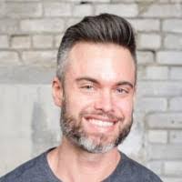 Chris Muir's Instagram, Twitter & Facebook