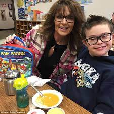 Sarah Palin Slams Iceland For Its Abortion Policy Daily Mail Online