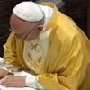 Imagen de la noticia para La enciclica de los gestos del papa Francisco de COPE